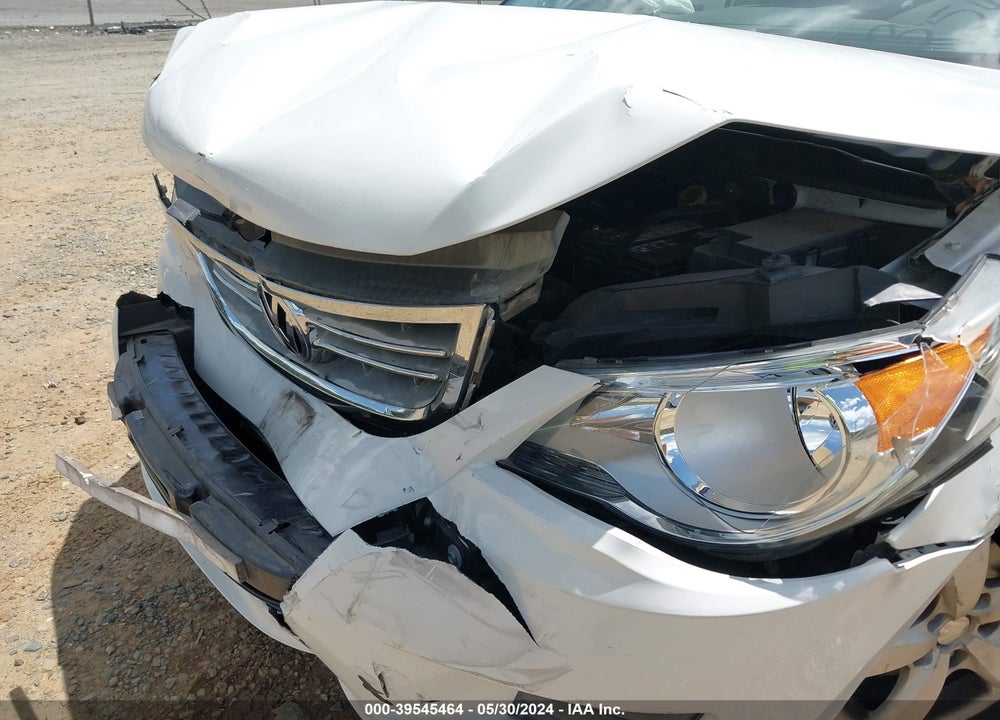 2010 VOLKSWAGEN ROUTAN SE VIN: 2V4RW3D17AR393163