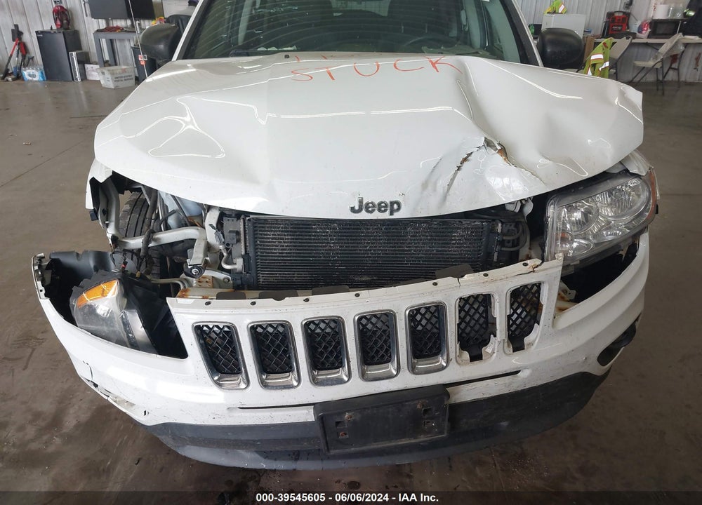 2011 JEEP COMPASS VIN: 1J4NF1FB7BD180182