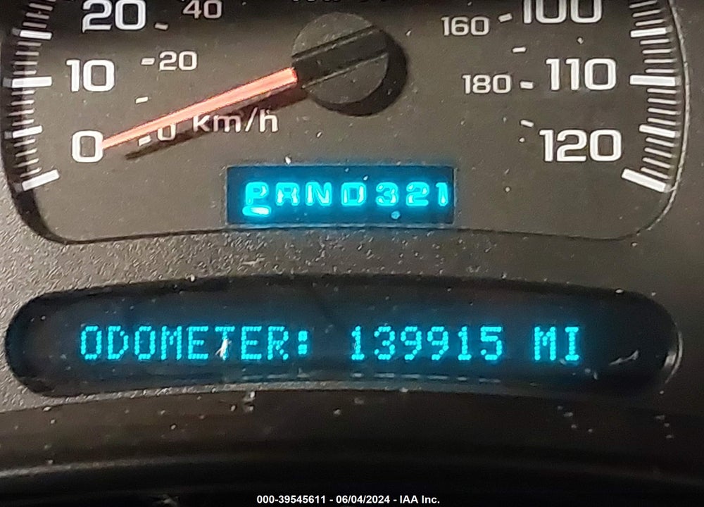 2004 GMC SIERRA 1500 SLE VIN: 2GTEK13T741374000