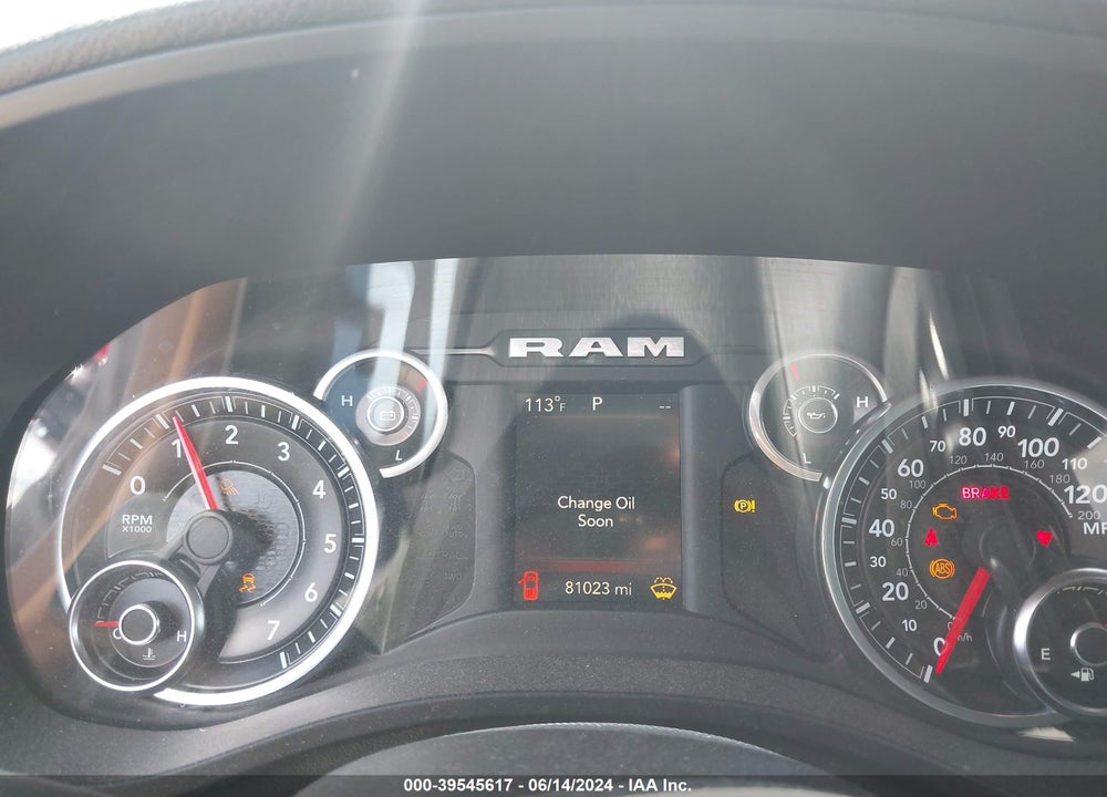 2019 RAM 1500 VIN: 1C6RREFT4KN641614