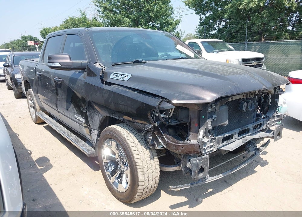2019 RAM 1500 VIN: 1C6RREFT4KN641614