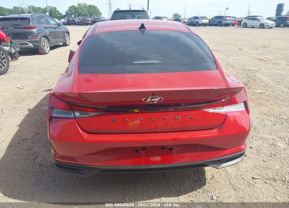 2022 HYUNDAI ELANTRA SEL VIN: KMHLM4AG3NU339173