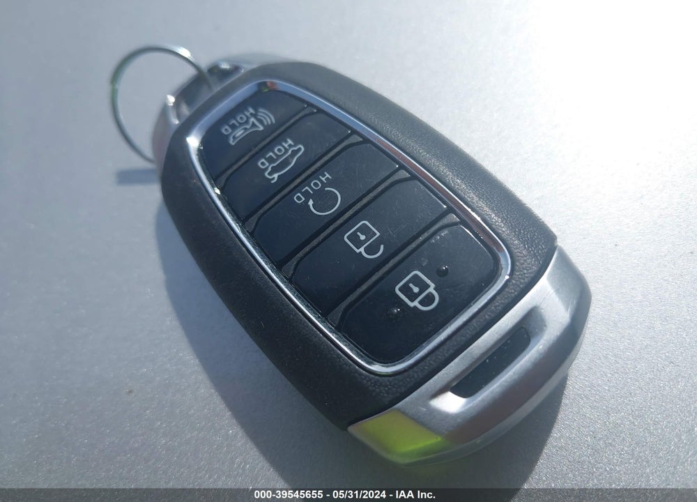 2022 HYUNDAI ELANTRA SEL VIN: KMHLM4AG3NU339173