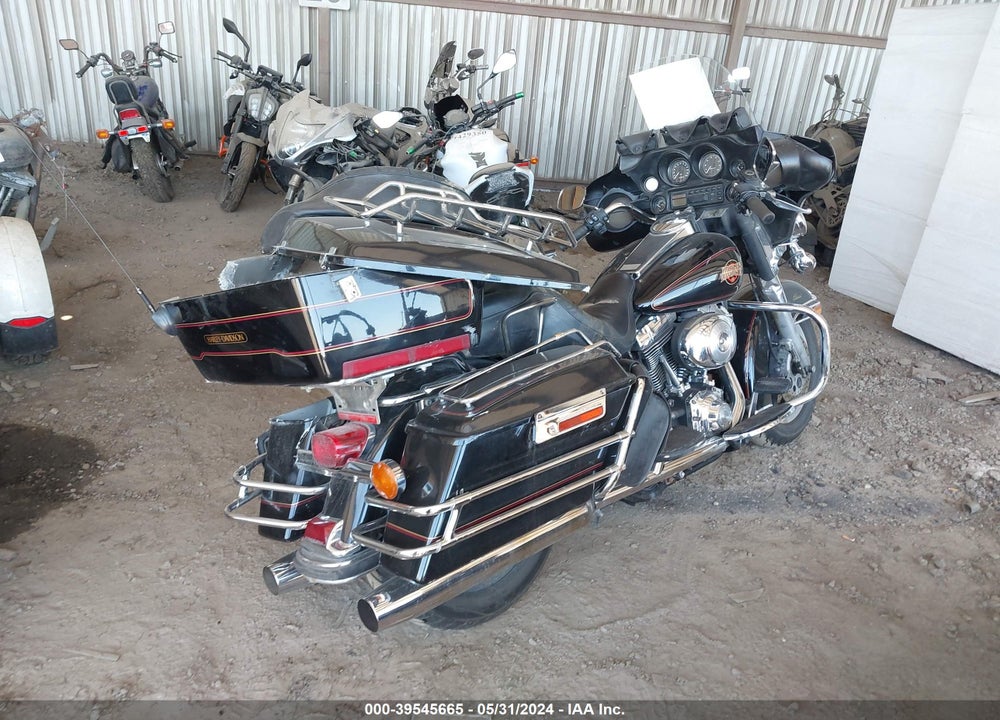 2001 HARLEY-DAVIDSON FLHT CLASSIC VIN: 1HD1DJV121Y624707