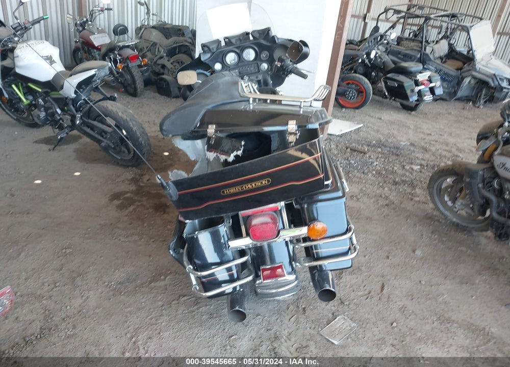 2001 HARLEY-DAVIDSON FLHT CLASSIC VIN: 1HD1DJV121Y624707