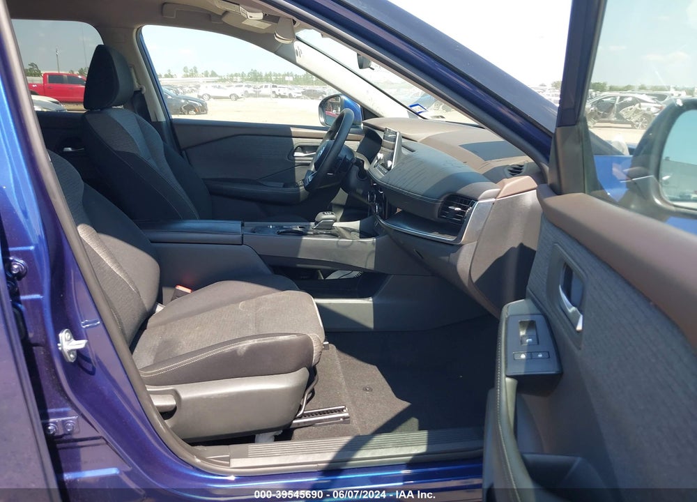 2021 NISSAN ROGUE SV FWD VIN: 5N1AT3BA8MC717314