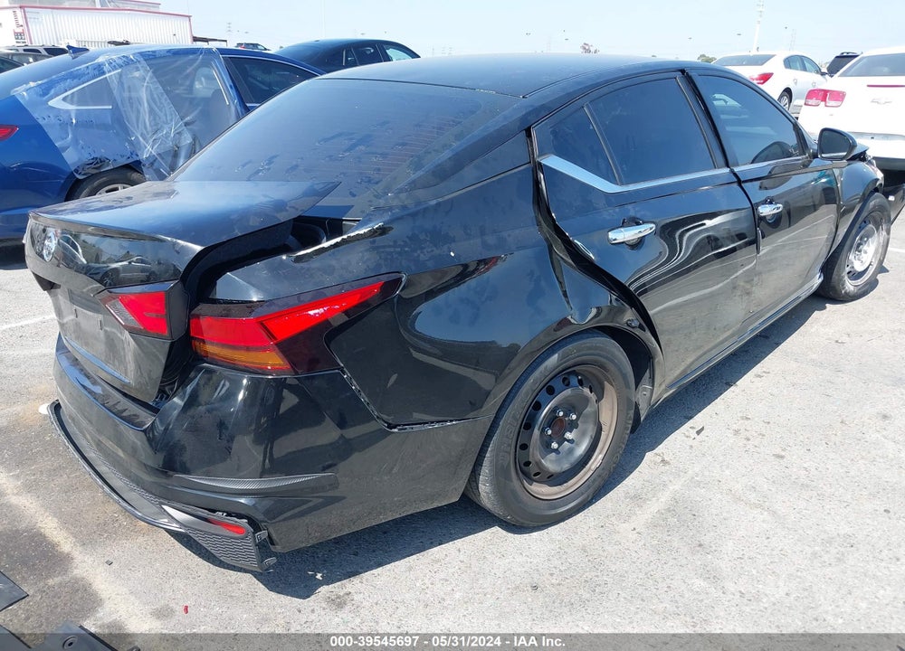 2022 NISSAN ALTIMA S FWD VIN: 1N4BL4BV8NN388952