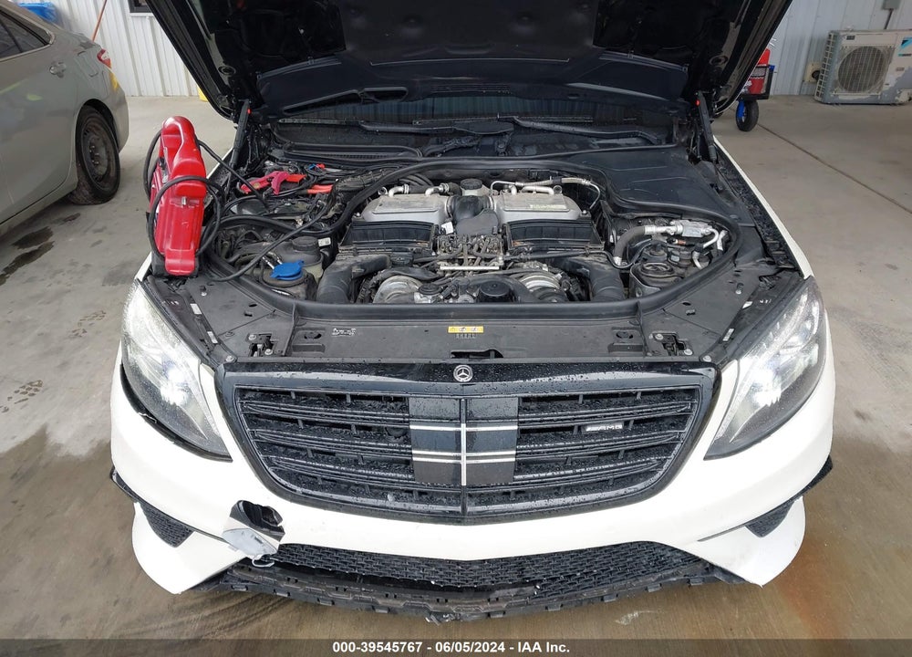 2015 MERCEDES-BENZ S 65 AMG VIN: WDDUG7KB7FA152175