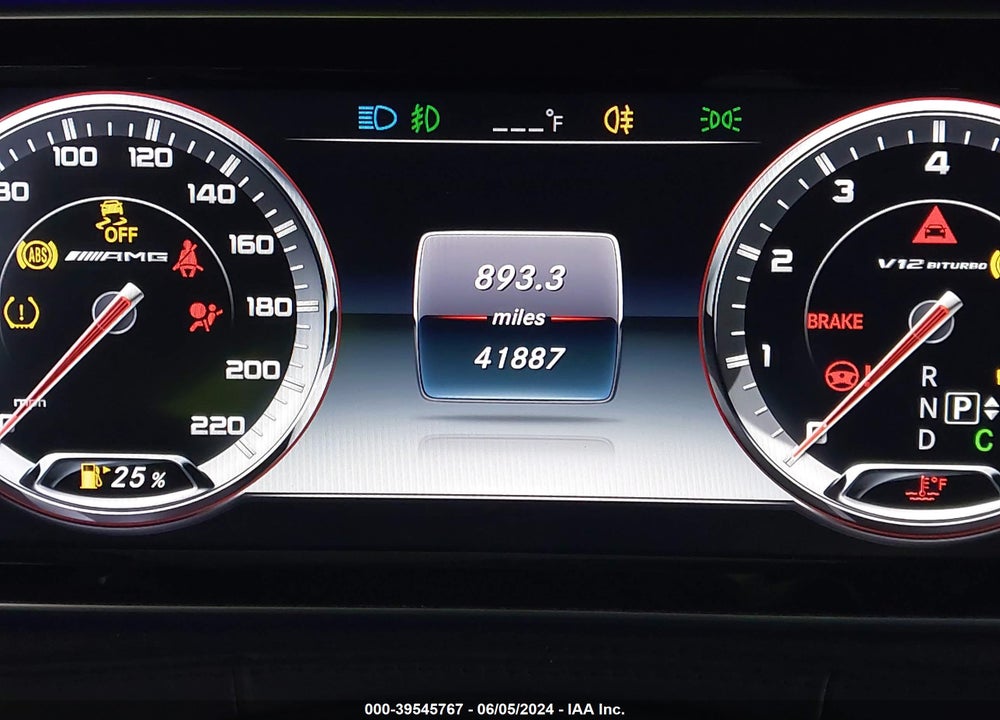 2015 MERCEDES-BENZ S 65 AMG VIN: WDDUG7KB7FA152175