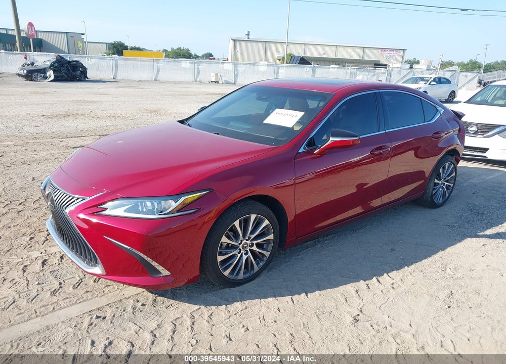 2021 LEXUS ES 350 VIN: 58ADZ1B10MU108351