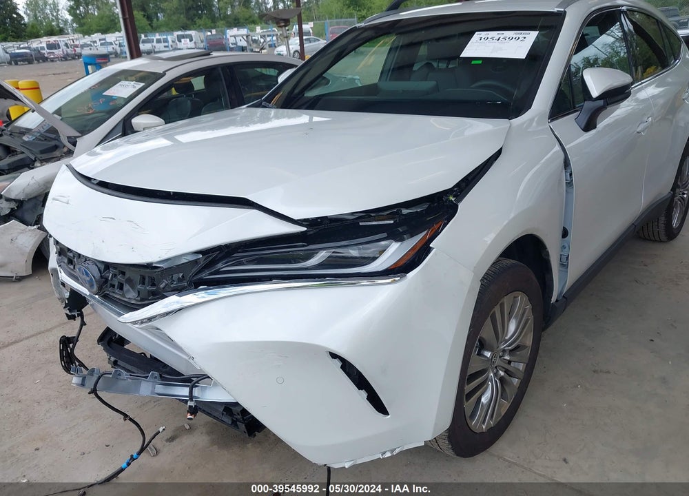 2024 TOYOTA VENZA XLE VIN: JTEAAAAH1RJ162010
