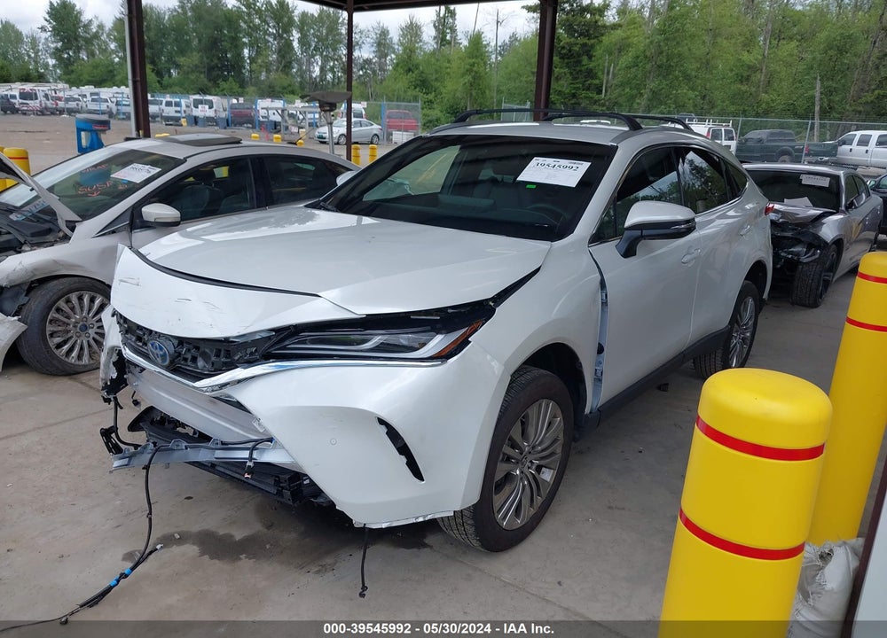 2024 TOYOTA VENZA XLE VIN: JTEAAAAH1RJ162010