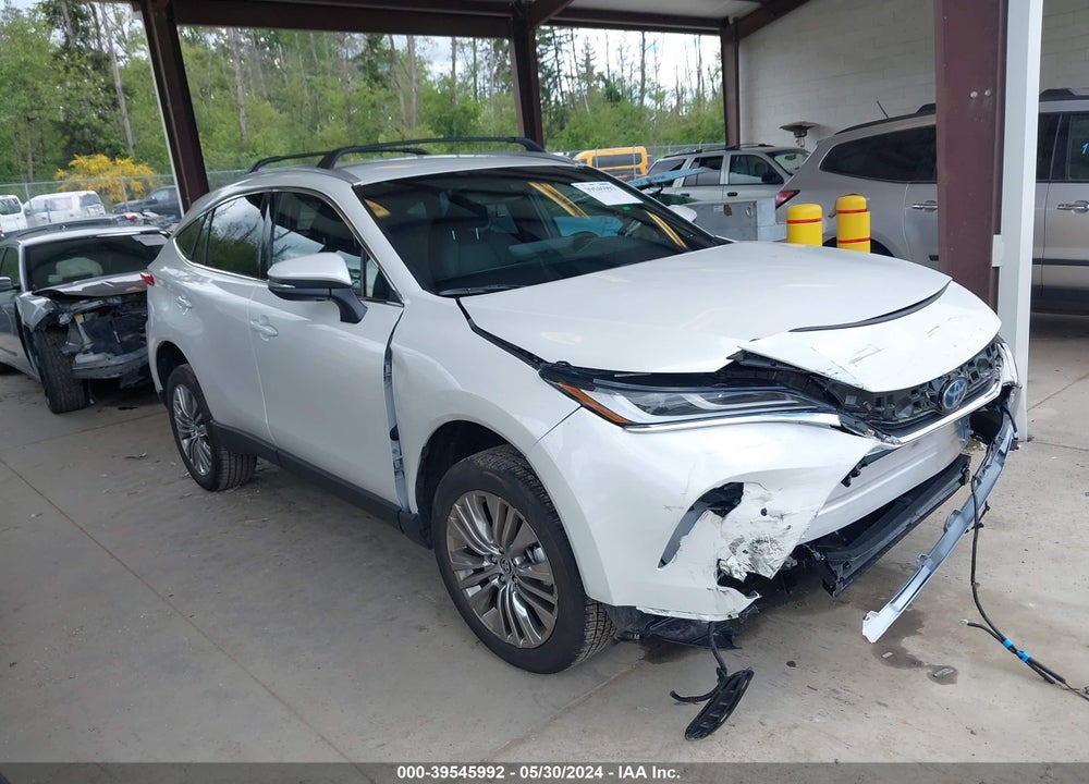 2024 TOYOTA VENZA XLE VIN: JTEAAAAH1RJ162010