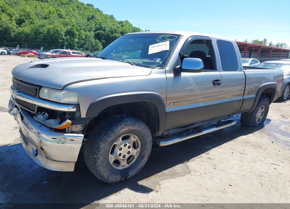 2001 CHEVROLET SILVERADO 1500 LS VIN: 1GCEK19TX1E138247