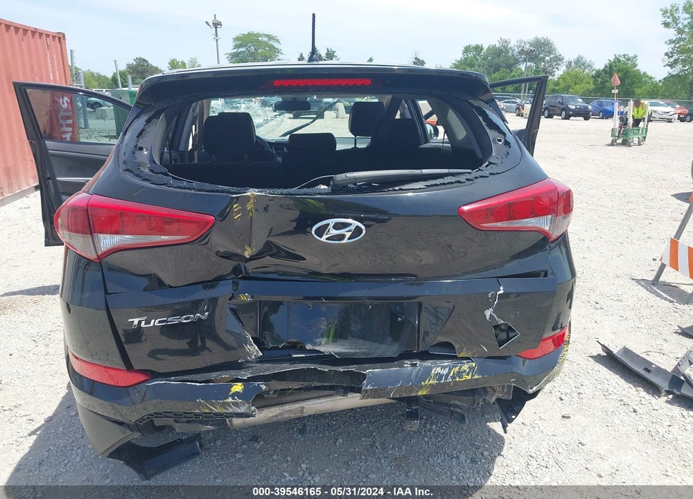 2018 HYUNDAI TUCSON SE VIN: KM8J23A47JU743830