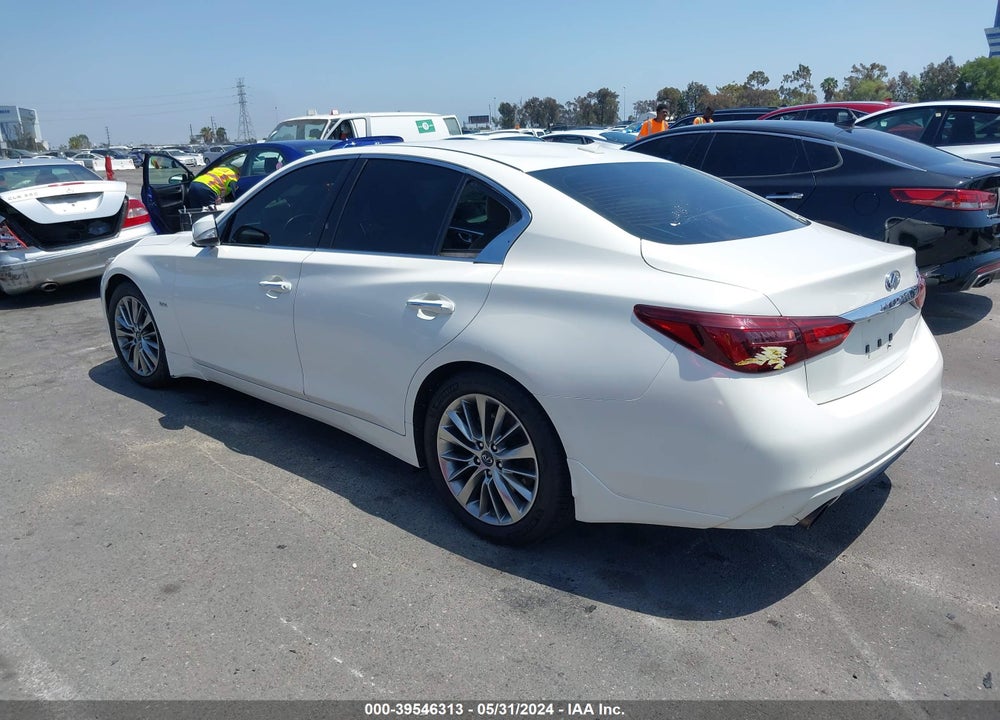2018 INFINITI Q50 3.0T LUXE VIN: JN1EV7AP5JM364228