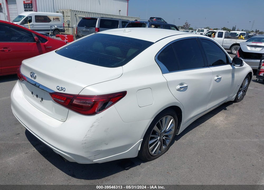 2018 INFINITI Q50 3.0T LUXE VIN: JN1EV7AP5JM364228