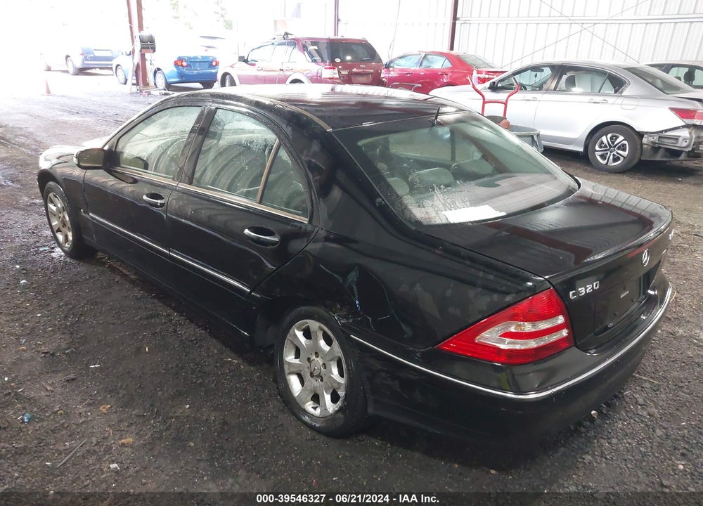2005 MERCEDES-BENZ C 320 LUXURY 4MATIC VIN: WDBRF84J15F685815
