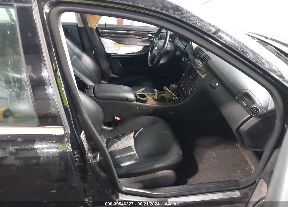 2005 MERCEDES-BENZ C 320 LUXURY 4MATIC VIN: WDBRF84J15F685815