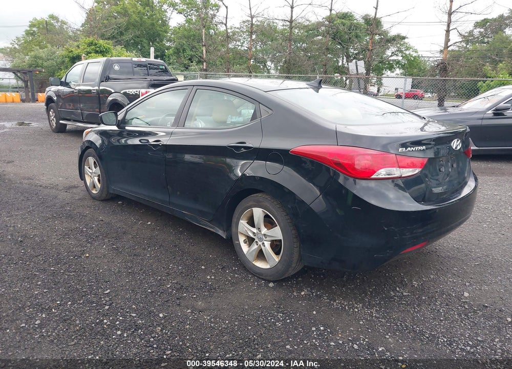 2012 HYUNDAI ELANTRA GLS VIN: 5NPDH4AE5CH093164
