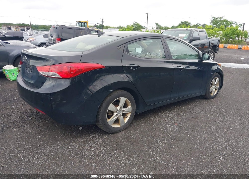 2012 HYUNDAI ELANTRA GLS VIN: 5NPDH4AE5CH093164