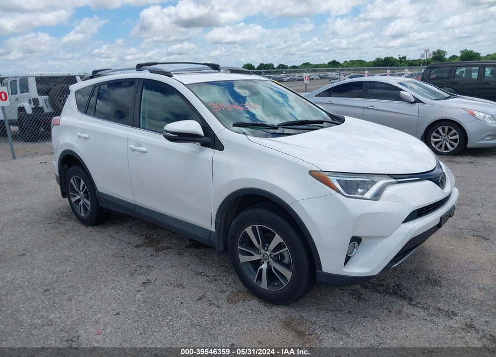 2017 TOYOTA RAV4 XLE VIN: 2T3WFREV3HW404242