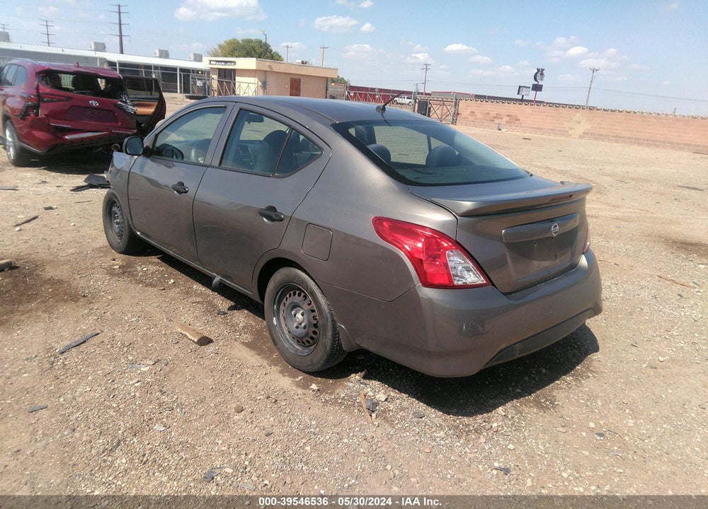 2015 NISSAN VERSA 1.6 S+ VIN: 3N1CN7AP7FL803440