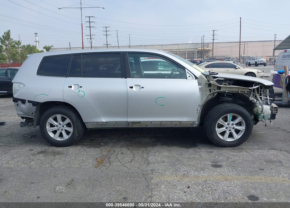 2013 TOYOTA HIGHLANDER SE V6 VIN: 5TDZK3EH9DS106905