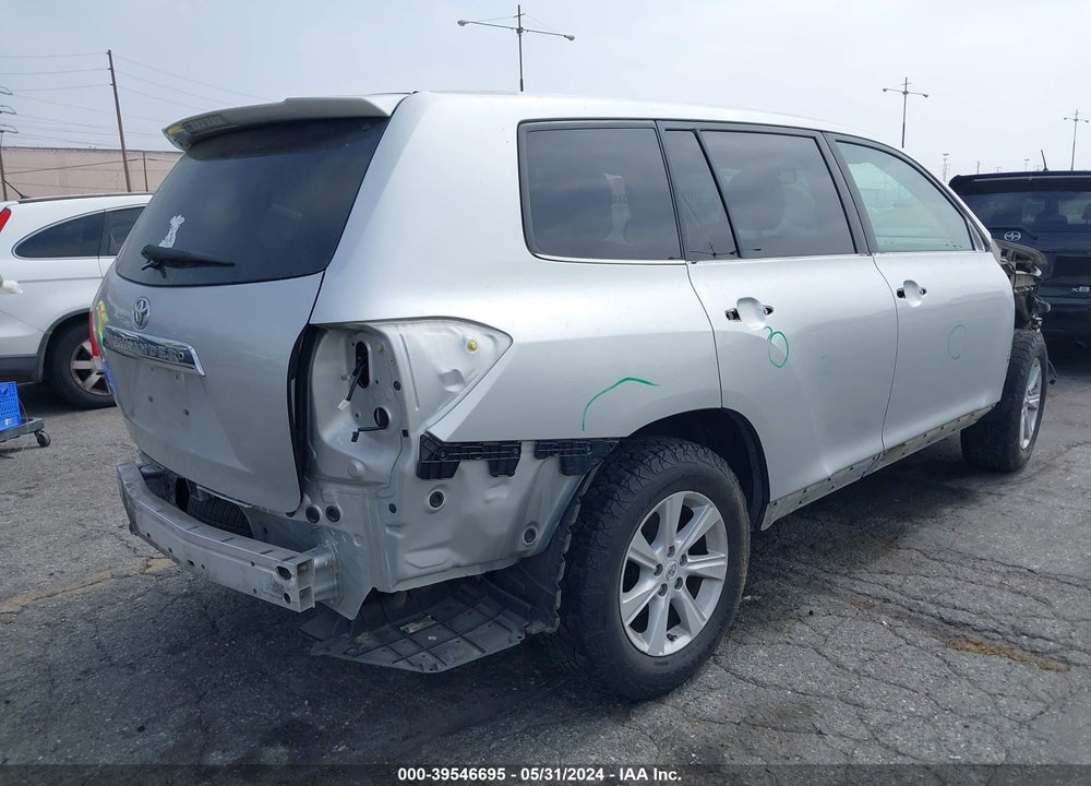 2013 TOYOTA HIGHLANDER SE V6 VIN: 5TDZK3EH9DS106905