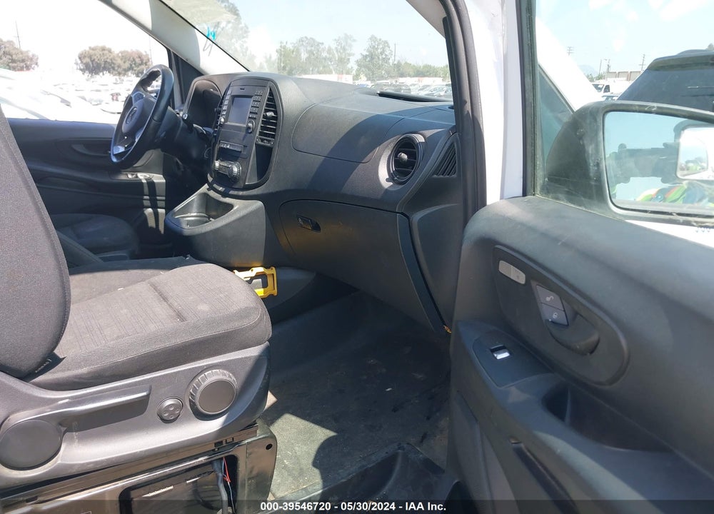 2016 MERCEDES-BENZ METRIS VIN: WD3PG2EA4G3079652