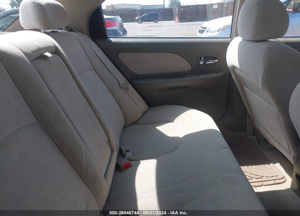 2005 HYUNDAI SONATA GL VIN: KMHWF25SX5A194743