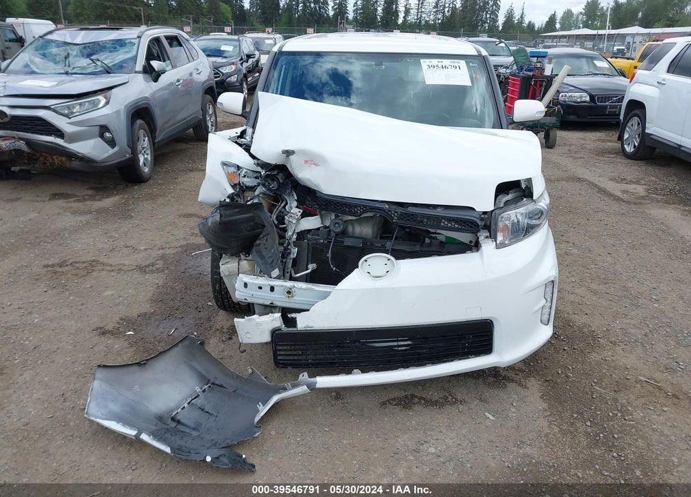 2014 SCION XB VIN: JTLZE4FE3EJ057334