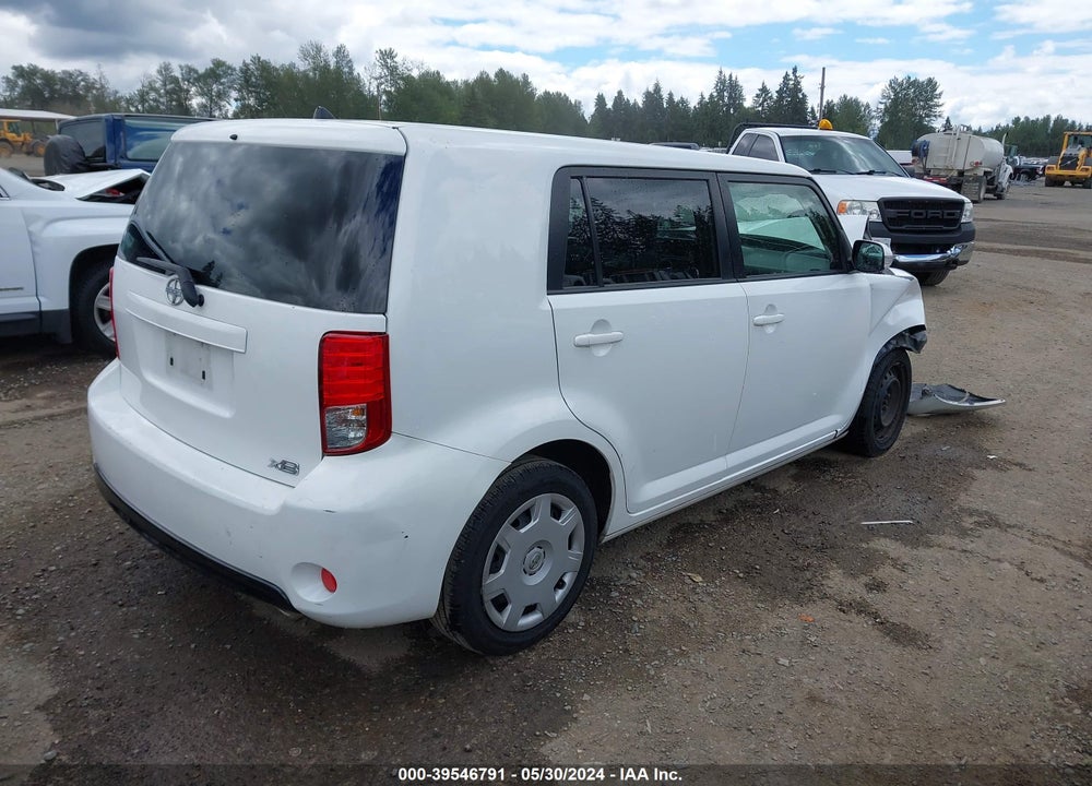 2014 SCION XB VIN: JTLZE4FE3EJ057334
