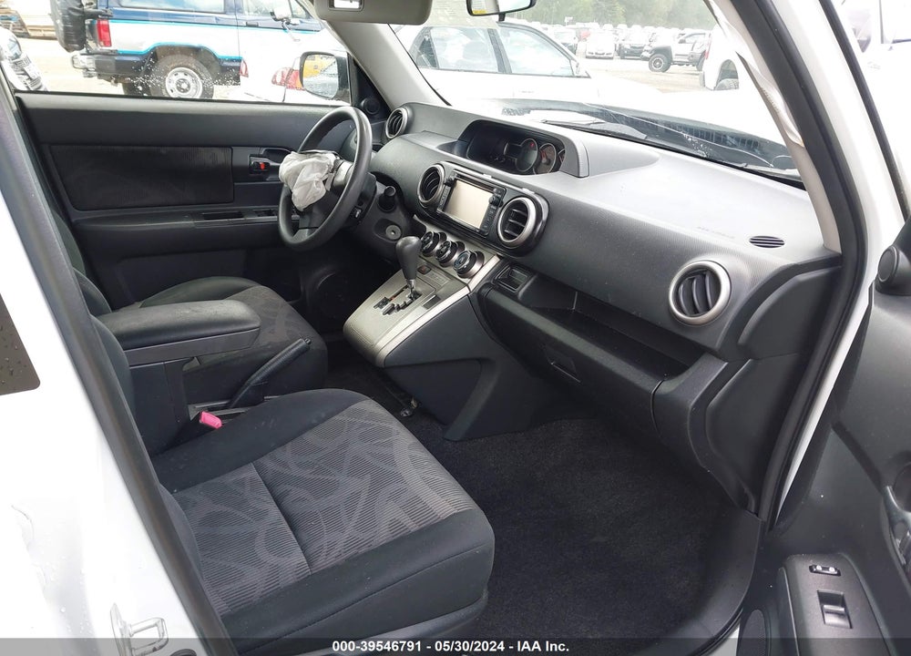 2014 SCION XB VIN: JTLZE4FE3EJ057334
