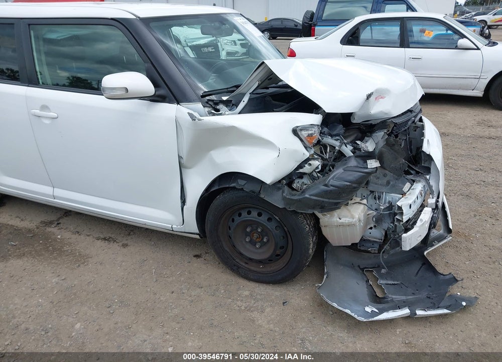 2014 SCION XB VIN: JTLZE4FE3EJ057334