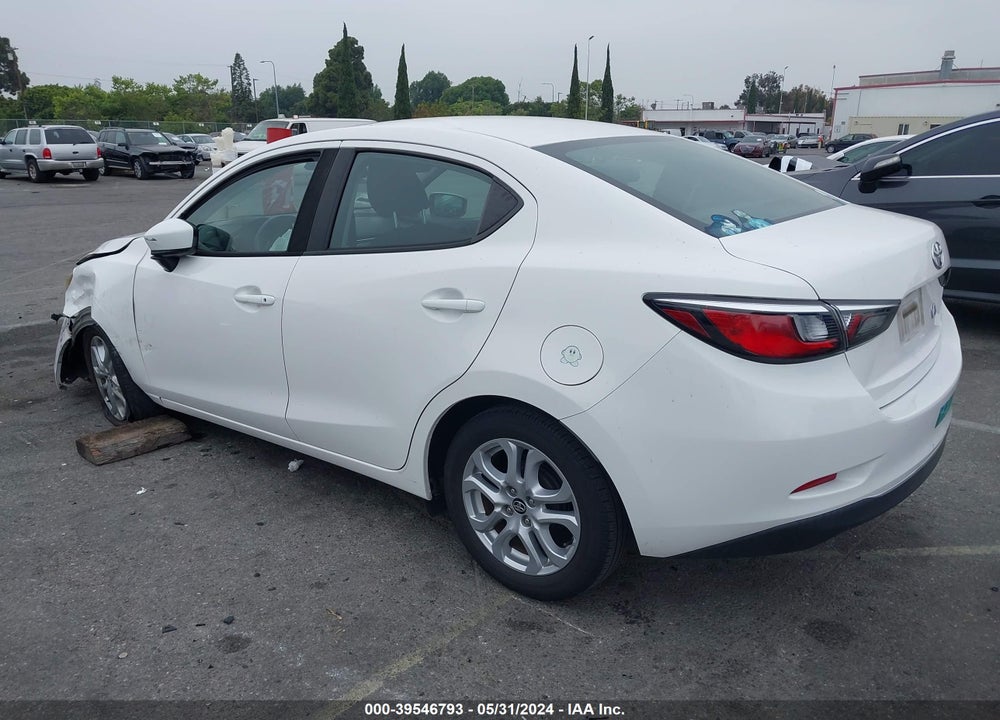 2017 TOYOTA YARIS IA VIN: 3MYDLBYV5HY179207