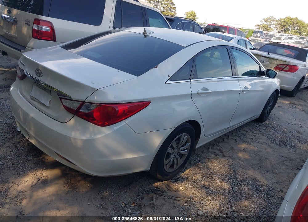 2012 HYUNDAI SONATA GLS VIN: 5NPEB4AC1CH399024