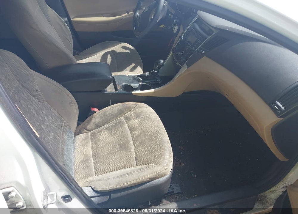 2012 HYUNDAI SONATA GLS VIN: 5NPEB4AC1CH399024