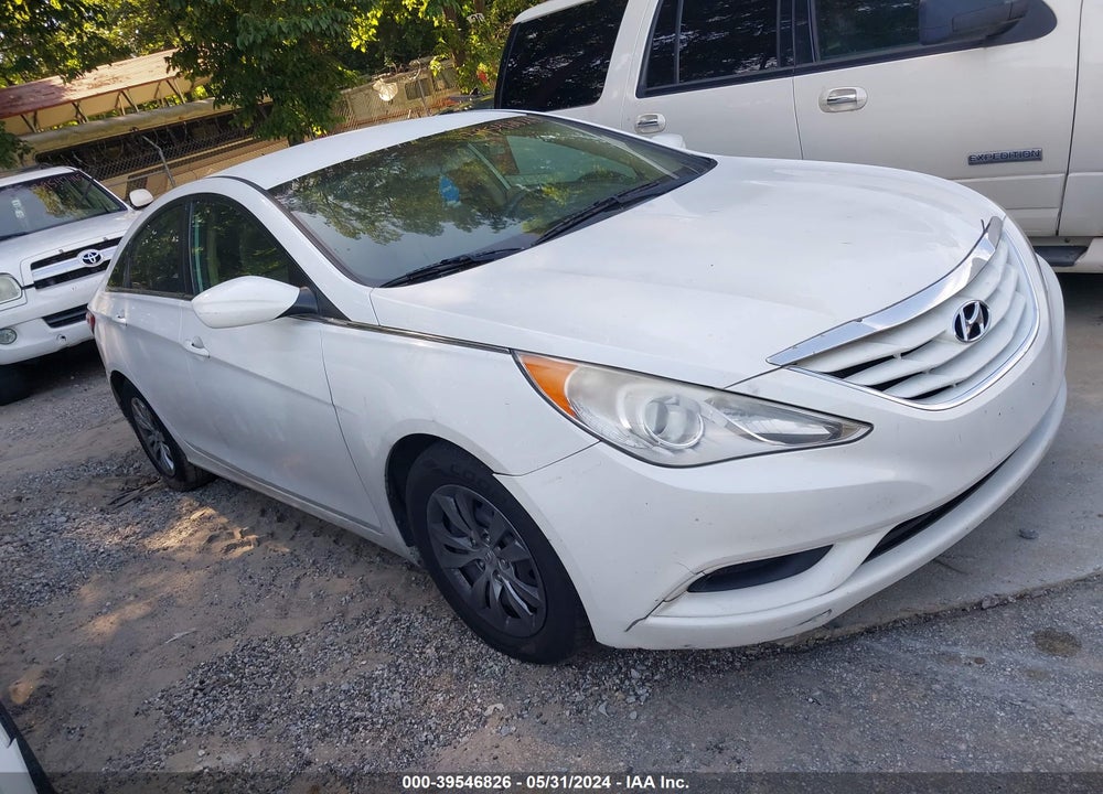 2012 HYUNDAI SONATA GLS VIN: 5NPEB4AC1CH399024