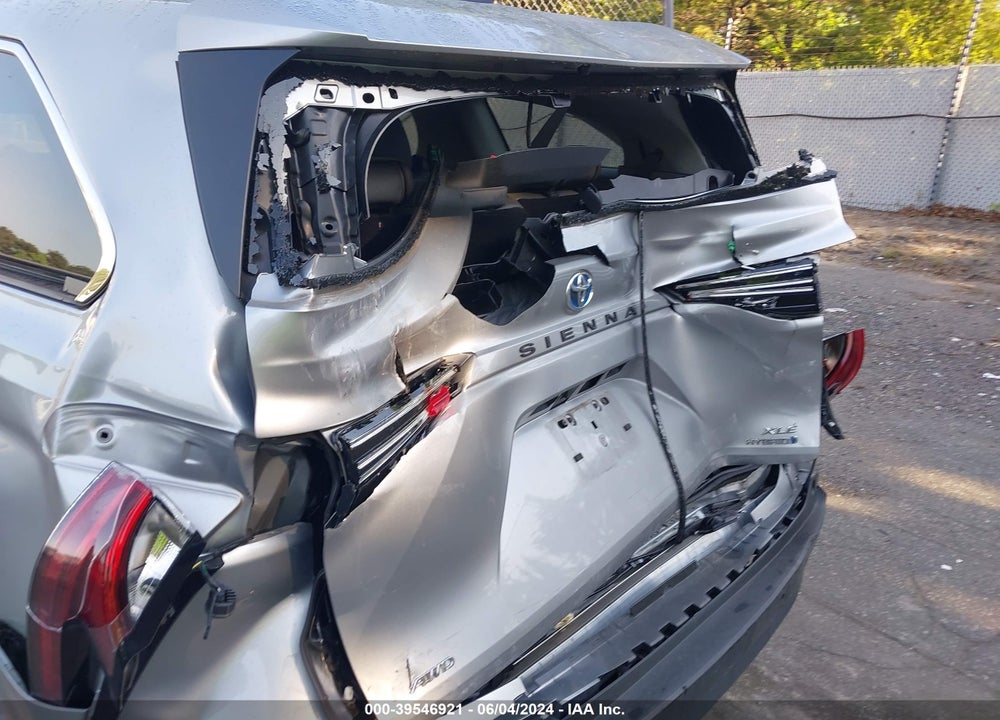 2022 TOYOTA SIENNA XLE VIN: 5TDYSKFC7NS055866