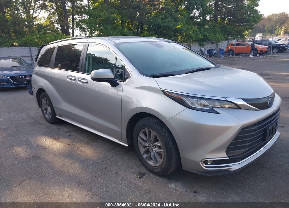 2022 TOYOTA SIENNA XLE VIN: 5TDYSKFC7NS055866