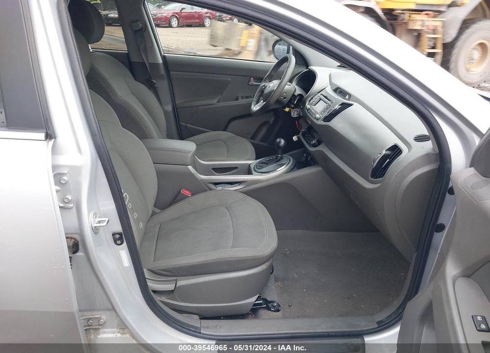2011 KIA SPORTAGE EX VIN: KNDPCCA27B7077224