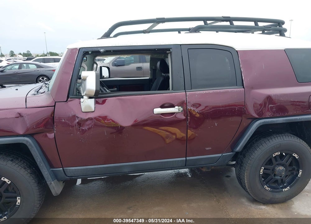 2007 TOYOTA FJ CRUISER VIN: JTEBU11F970046289