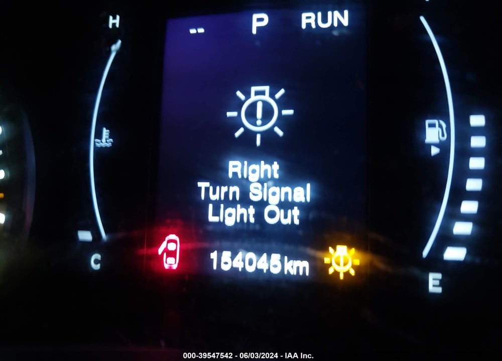 2018 JEEP RENEGADE LATITUDE FWD VIN: ZACCJABB2JPH49473