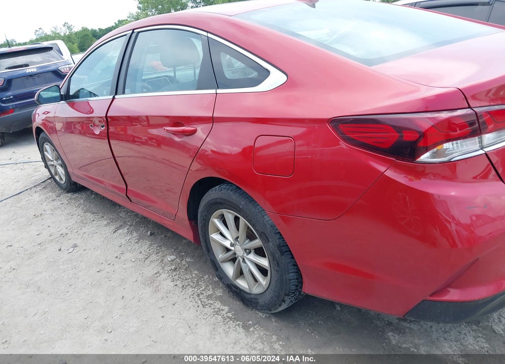 2018 HYUNDAI SONATA SE VIN: 5NPE24AF6JH701835