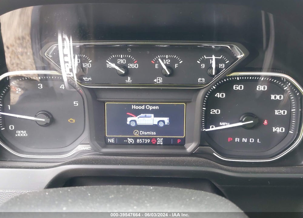 2022 GMC SIERRA 2500HD 4WD STANDARD BED AT4 VIN: 1GT49PEYXNF223777