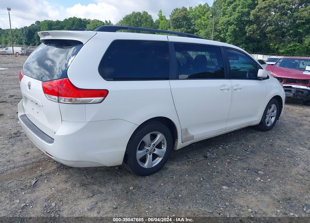 2011 TOYOTA SIENNA LE V6 VIN: 5TDKK3DC7BS132018