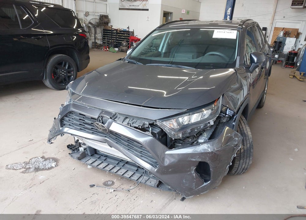 2019 TOYOTA RAV4 LE VIN: 2T3G1RFV2KW065823