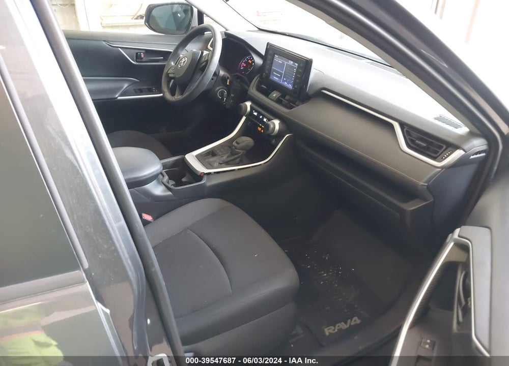 2019 TOYOTA RAV4 LE VIN: 2T3G1RFV2KW065823