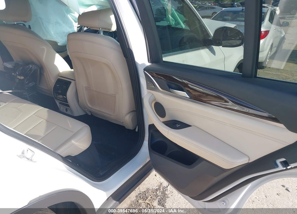 2019 BMW X3 SDRIVE30I VIN: 5UXTR7C54KLF25844